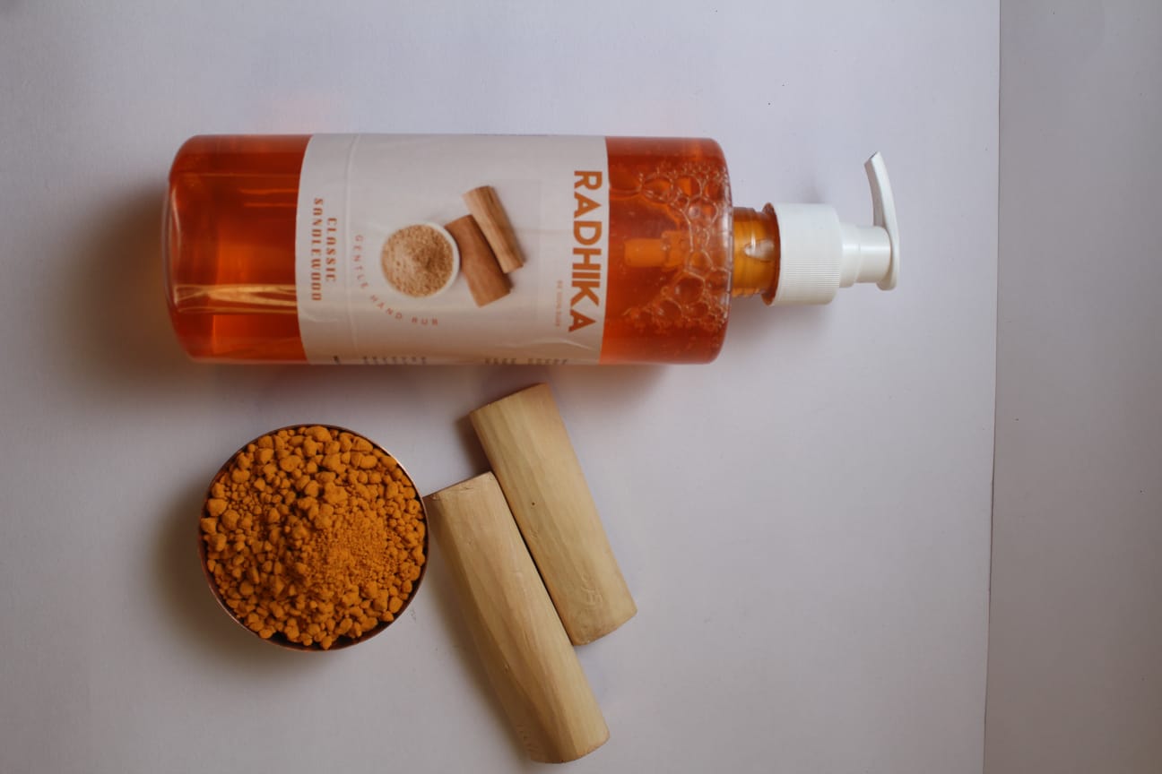 HAND WASH SANDAL WOOD (CHANDAN)